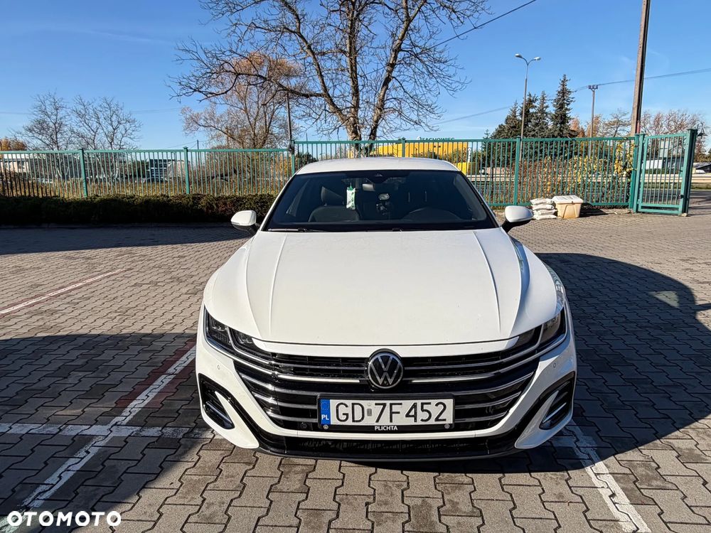Volkswagen Arteon 2.0 TDI R-Line DSG - 2