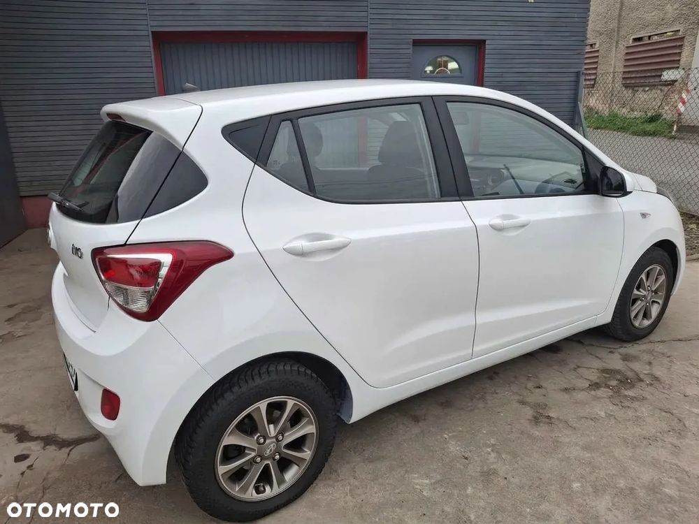 Hyundai i10 1.0 Intro Edition - 13