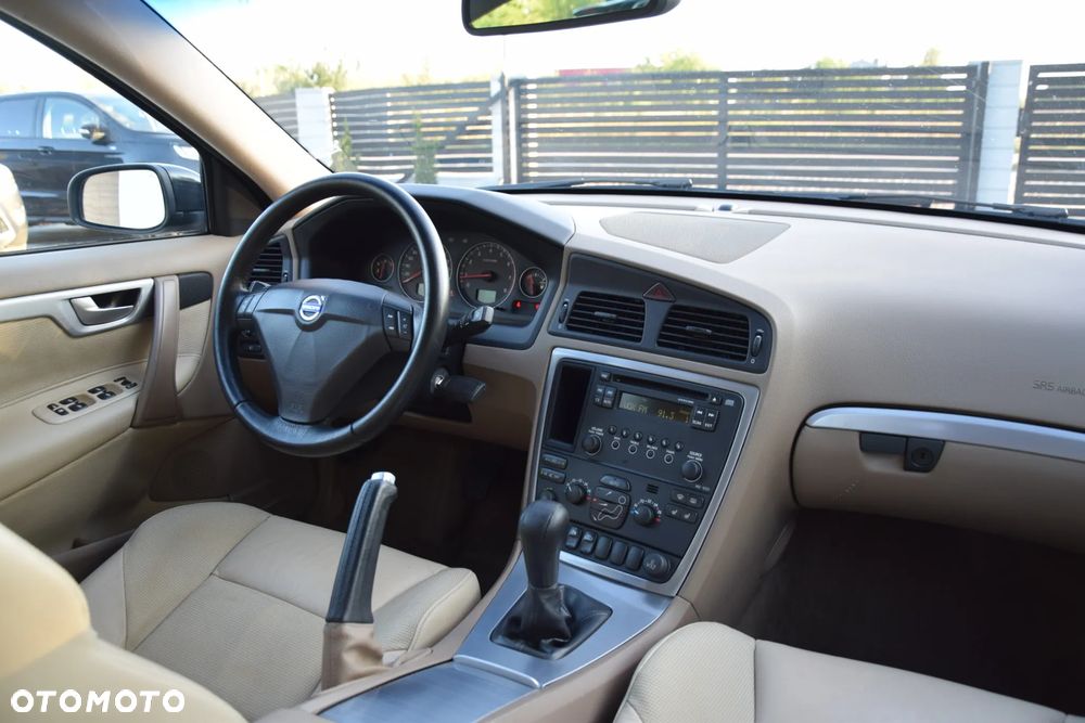 Volvo S60 2.4 Momentum - 31