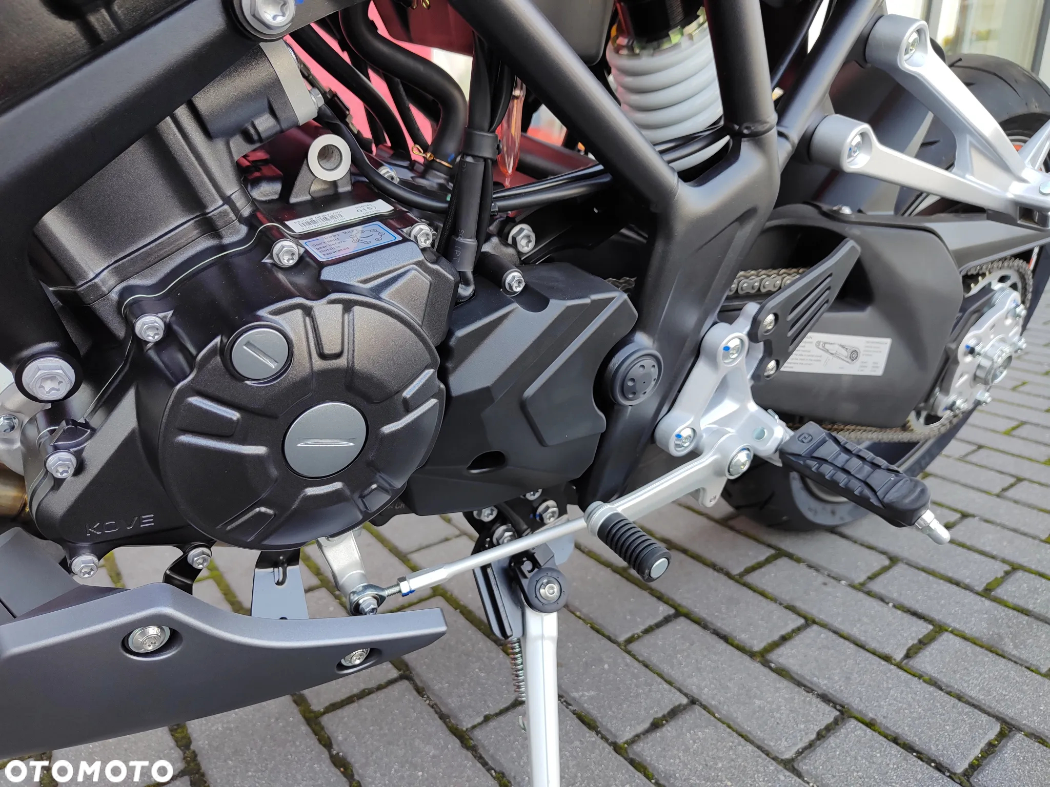 KOVE NK125R - 11