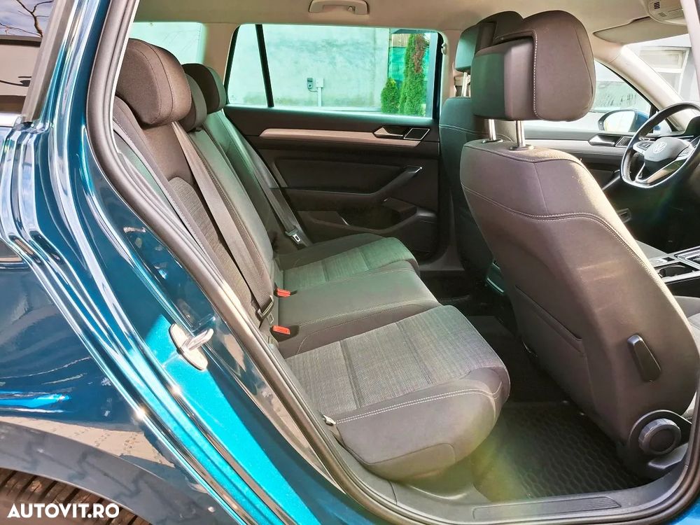 Volkswagen Passat Variant 2.0 TDI DSG Highline - 11