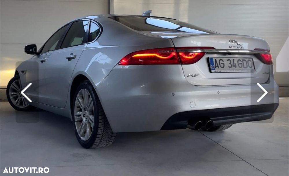 Jaguar XF 20d AWD Portfolio - 5