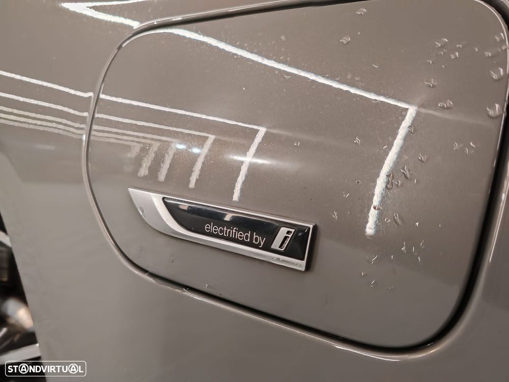 BMW 520 e Pack M - 20