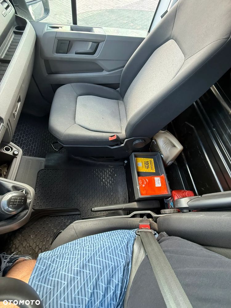 Volkswagen Crafter - 11