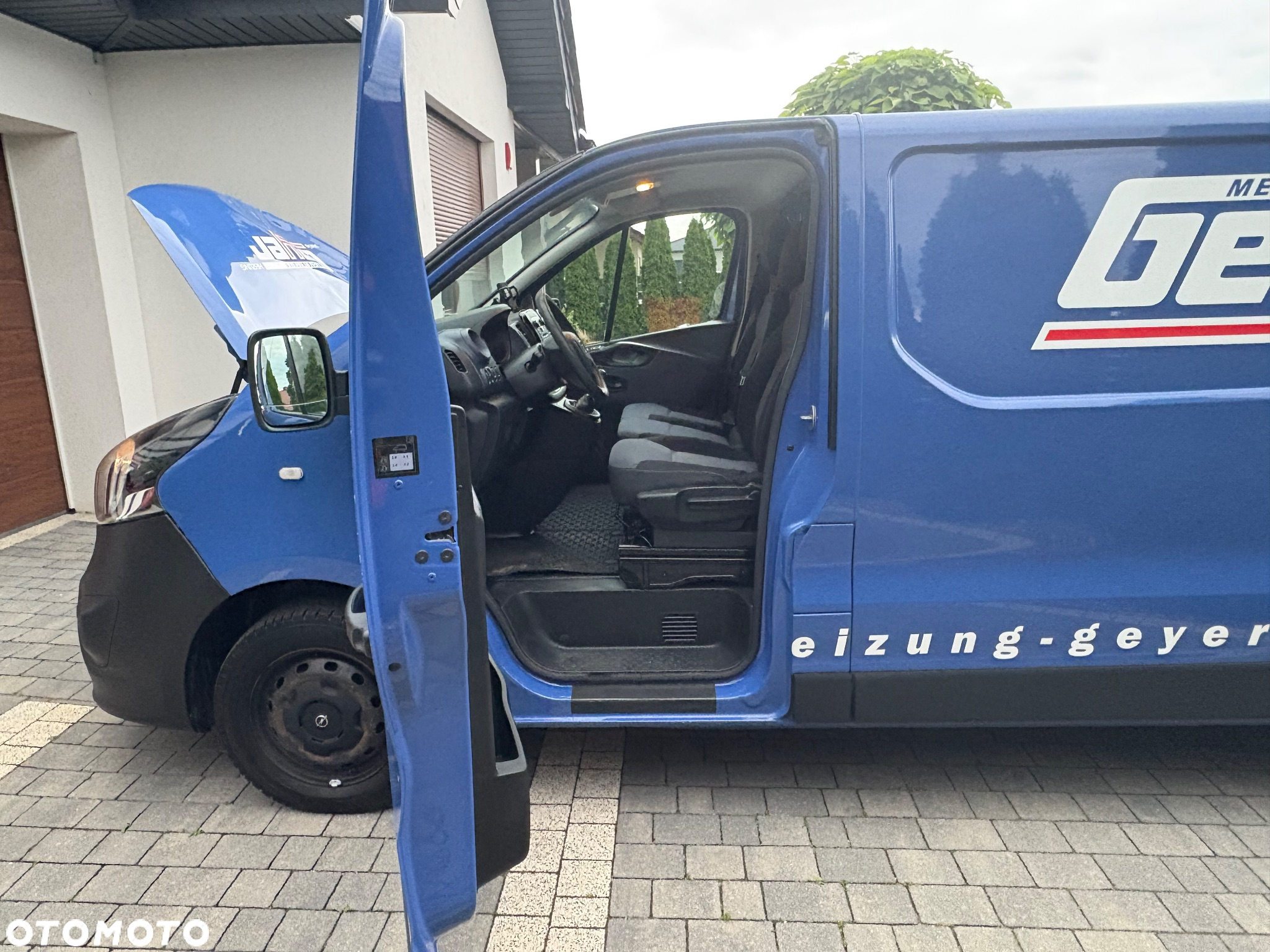 Opel VIVARO - 32