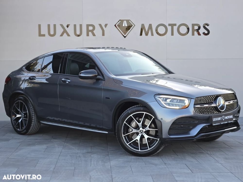 Mercedes-Benz GLC 300 e 4Matic 9G-TRONIC Edition AMG Line - 2