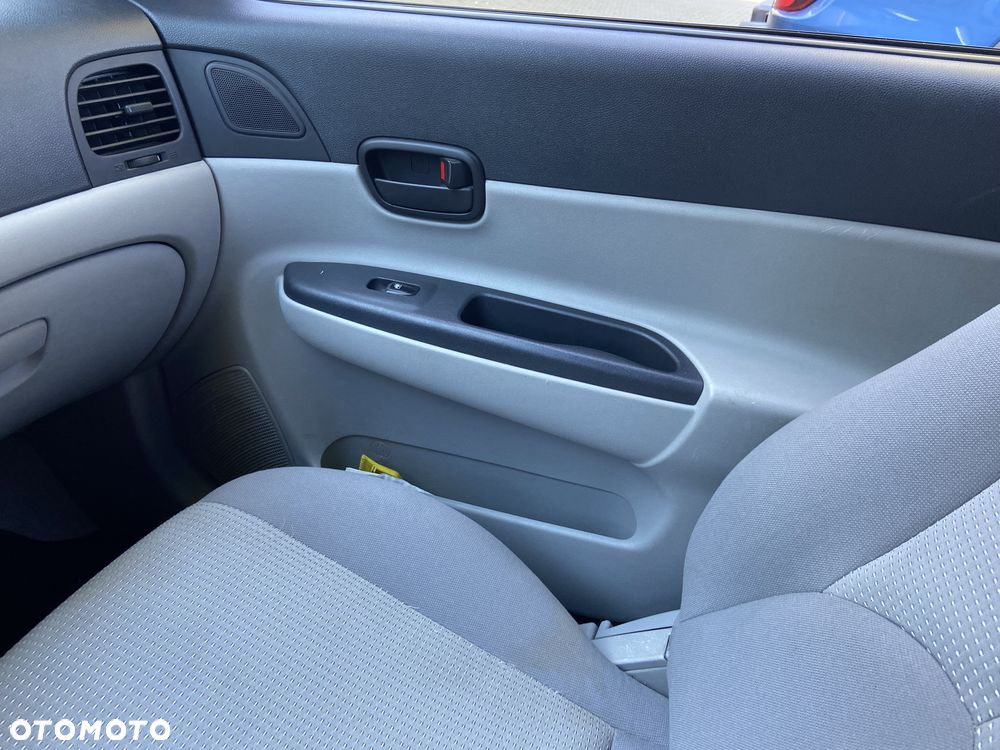 Hyundai Accent 1.5 CRDi Comfort - 11