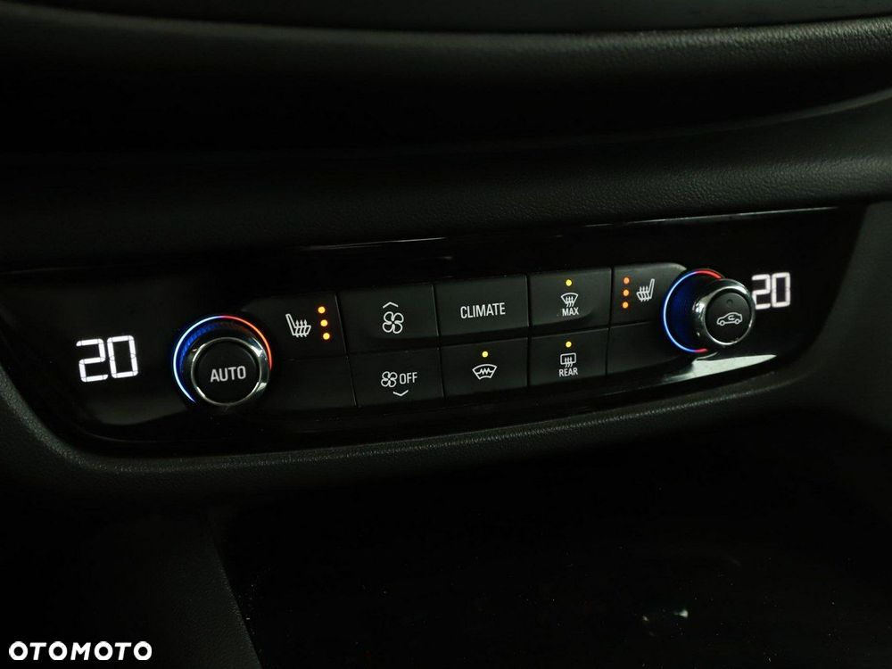 Opel Insignia 2.0 CDTI Innovation S&S - 28