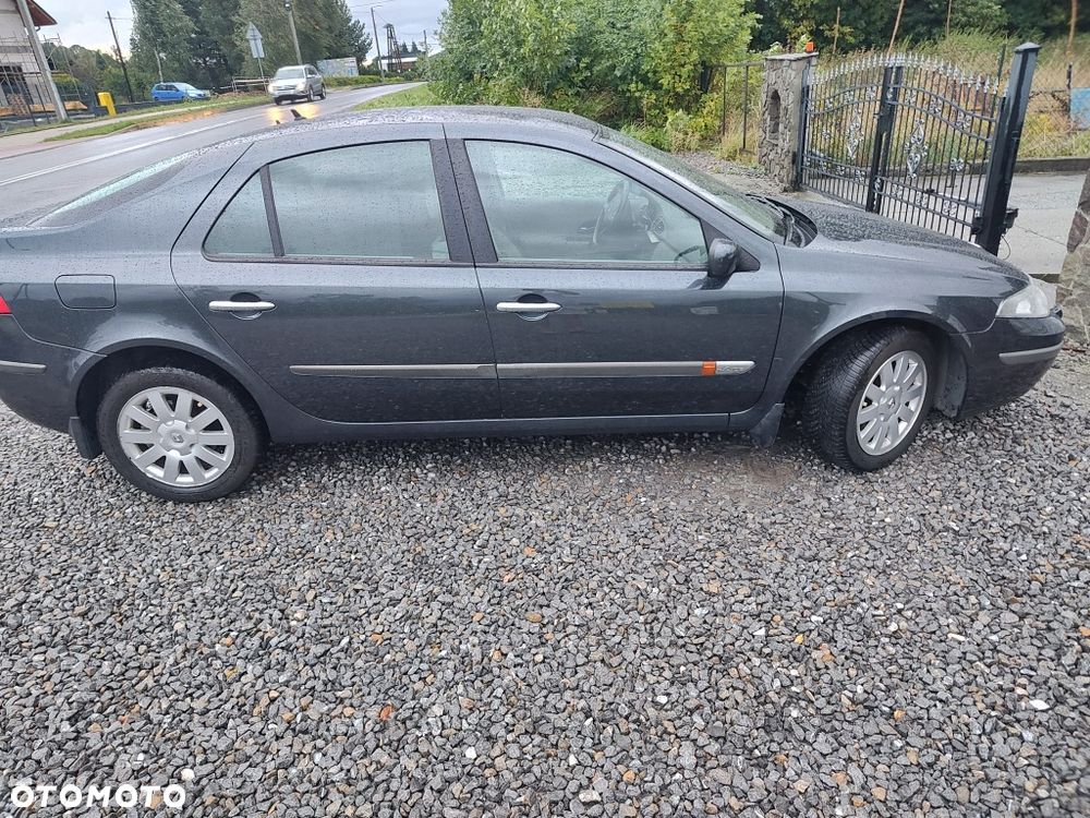 Renault Laguna - 2