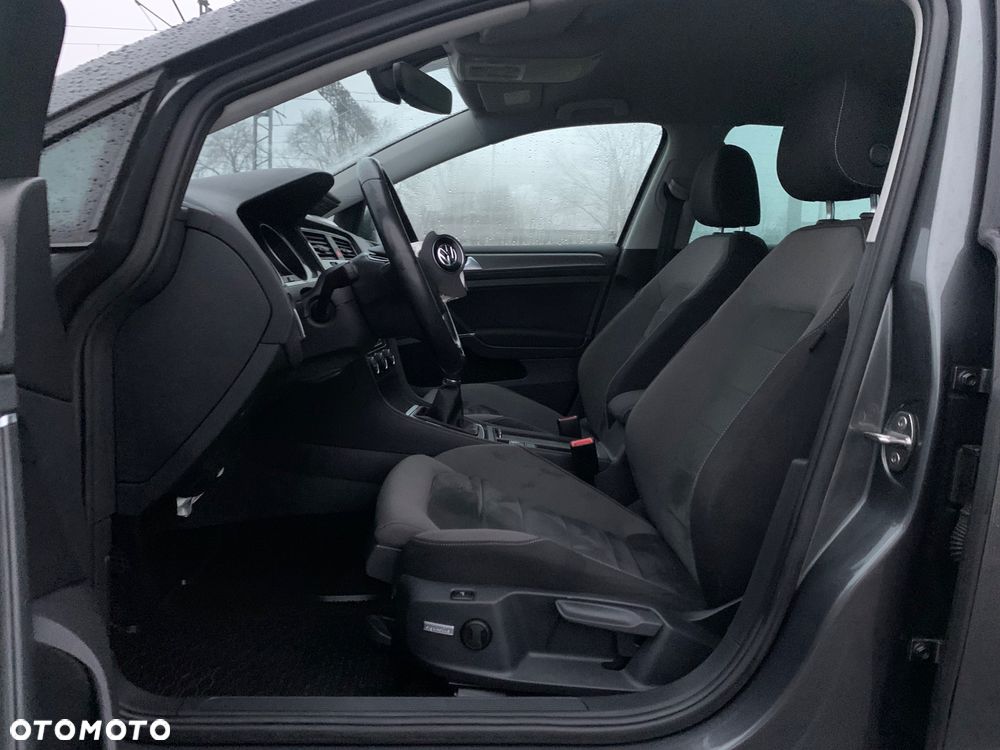 Volkswagen Golf 1.4 TSI BMT Highline - 12