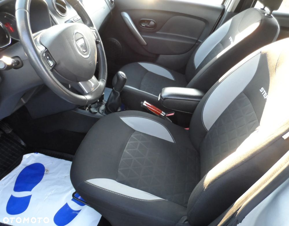 Dacia Sandero Stepway 0.9 TCe Laureate - 11