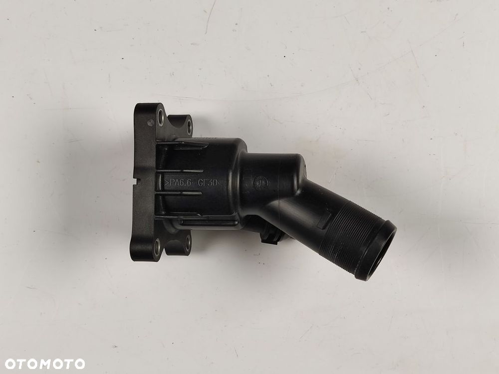VOLVO XC40 2.0T T4 17-21r Termostat Obudowa Termostatu - 3