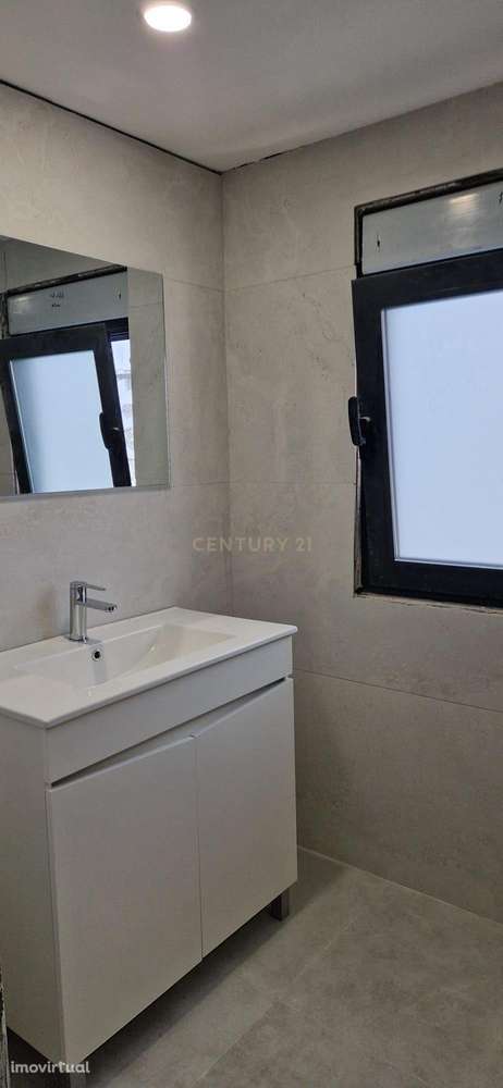 Moradia T1 em Repeses e São Salvador, Viseu - Grande imagem: 5/7