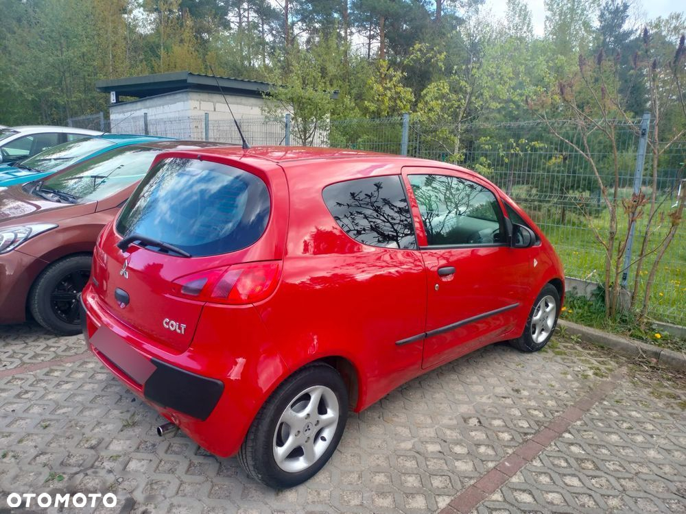 Mitsubishi Colt 1.1 - 29