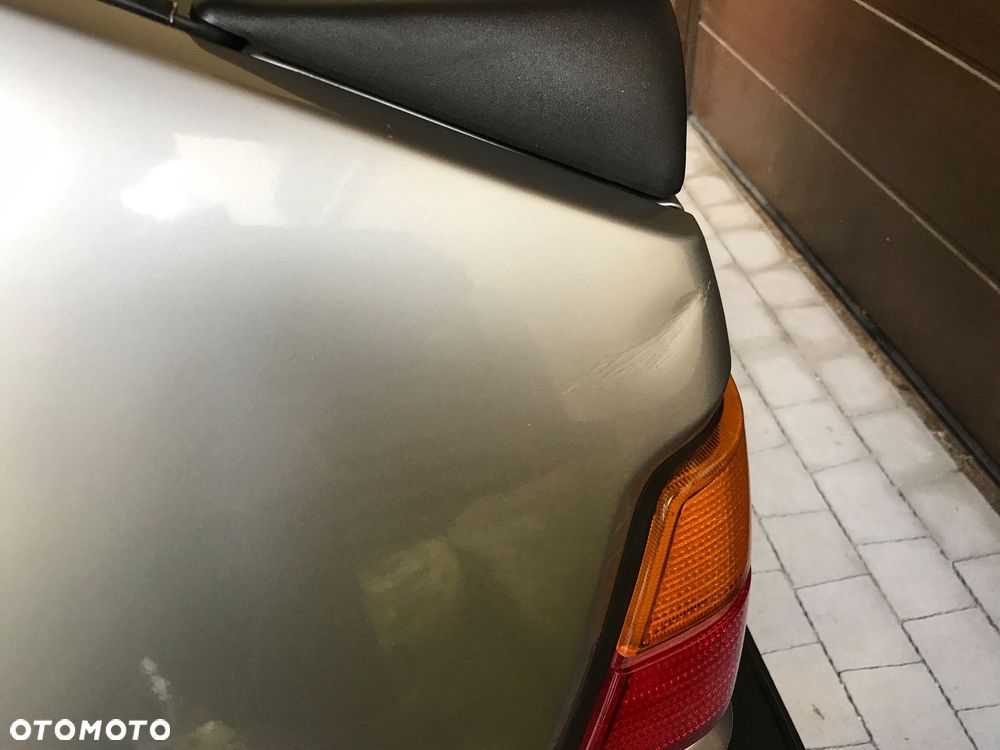 Volkswagen Passat - 8