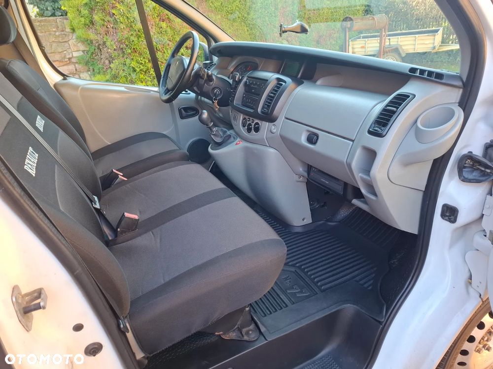 Renault TRAFIC - 14