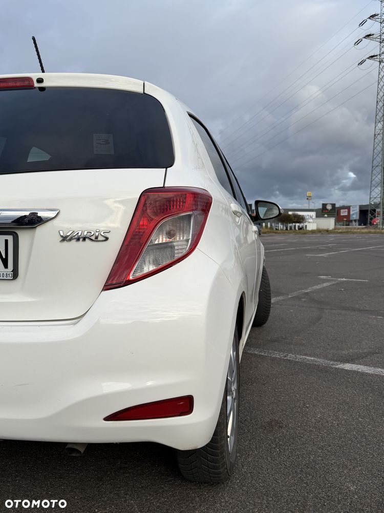 Toyota Yaris 1.33 Prestige MS - 9