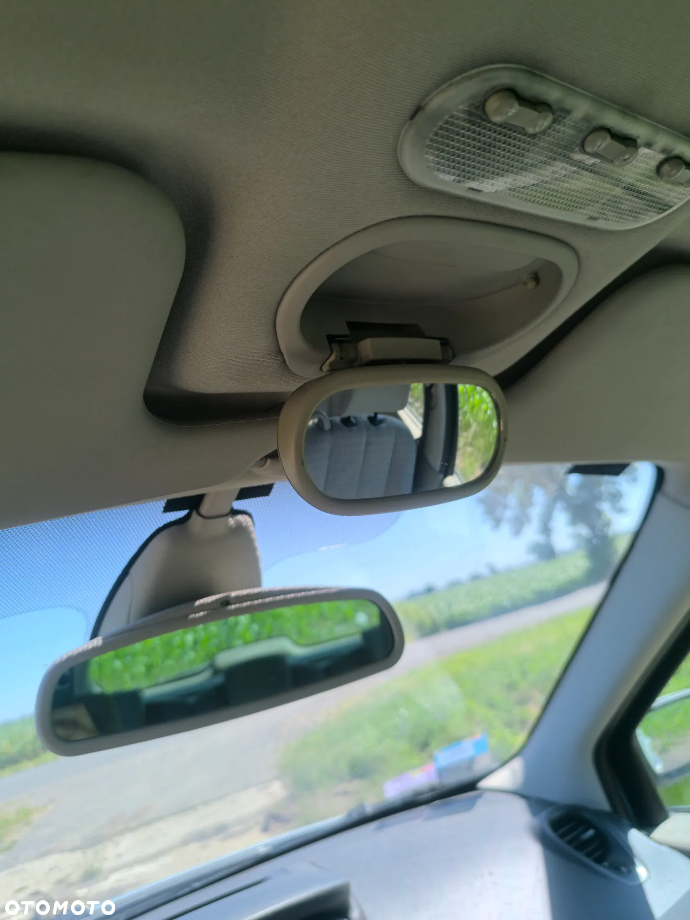 Renault Scenic - 11