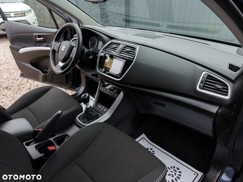 Suzuki SX4 S-Cross 1.4 T Premium - 16