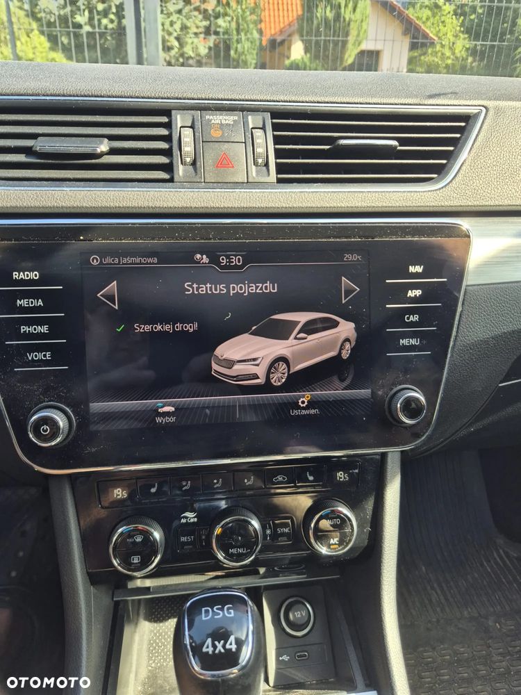 Skoda Superb 2.0 TSI 4x4 Ambition DSG - 25
