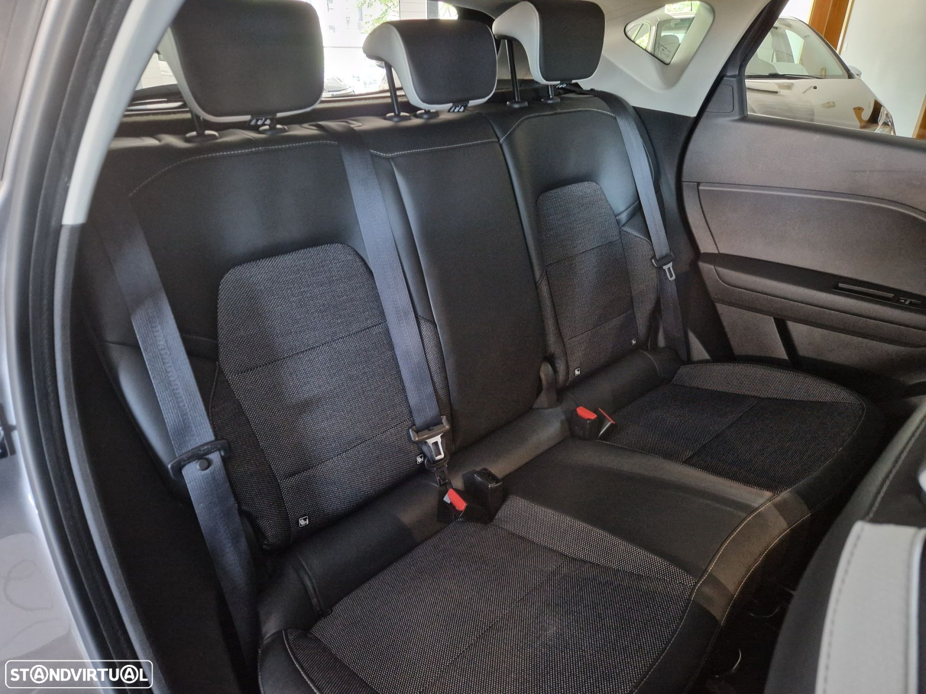 Renault Captur 1.0 TCe Exclusive - 9