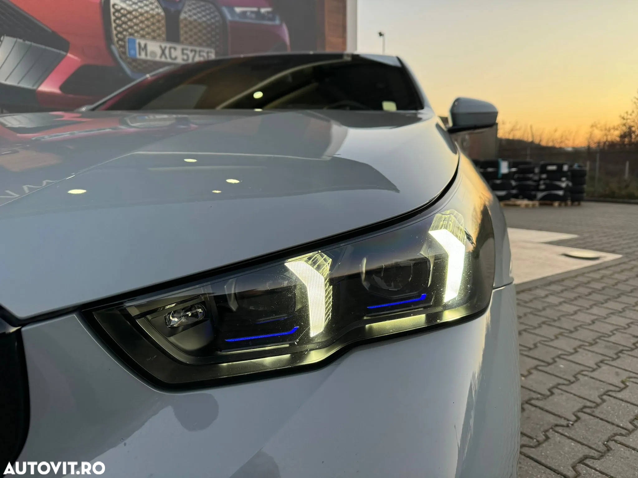 BMW Seria 5 550e xDrive AT PHEV - 4