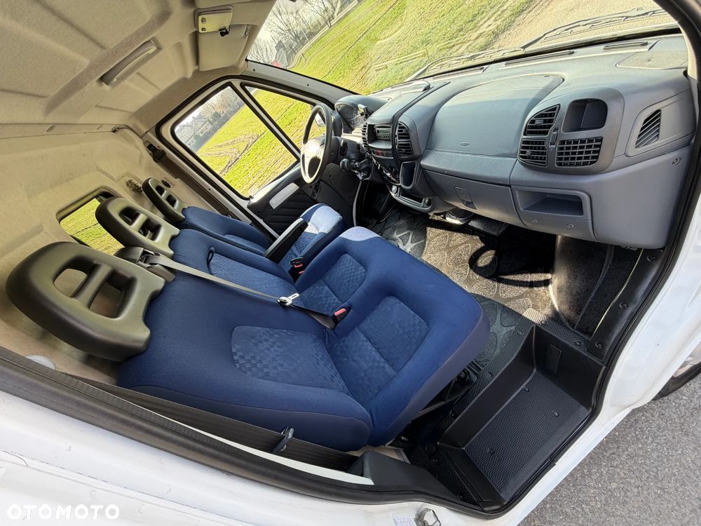 Peugeot Boxer * 2.2 / 100KM * L1H1 * Bagażnik dachowy * Hak * - 37