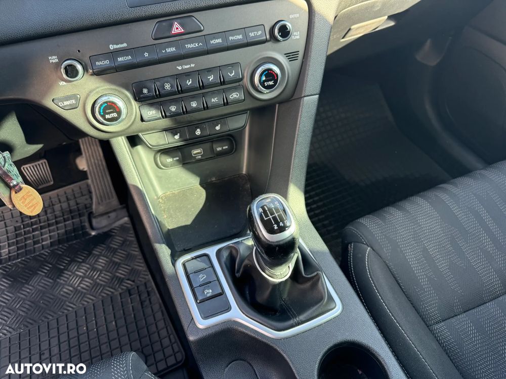 Kia Sportage 1.6 GDI 6MT 4x2 Plus - 15