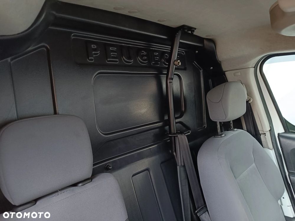 Peugeot Partner - 25