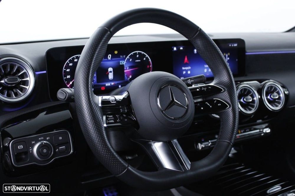 Mercedes-Benz A 180 d AMG Line Aut. - 23