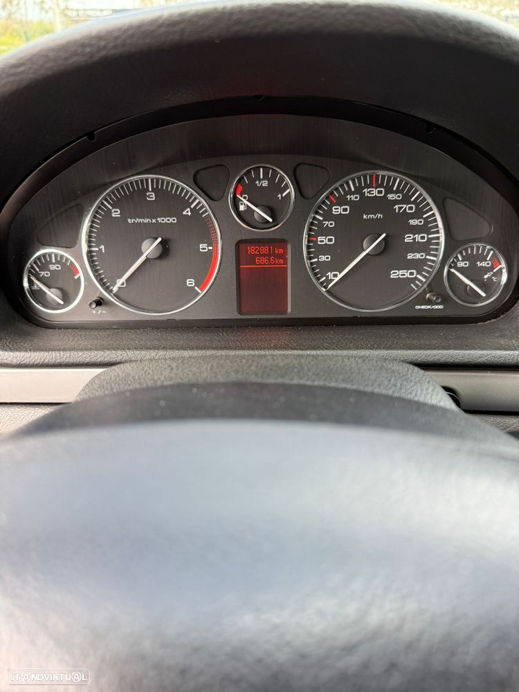 Peugeot 407 SW 1.6 HDi Navteq - 7