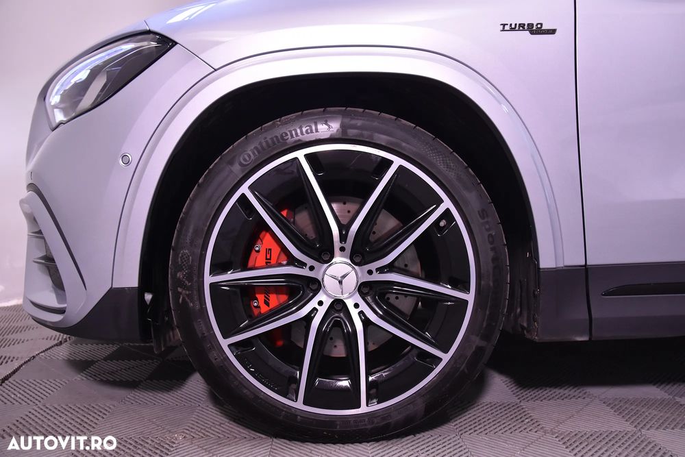 Mercedes-Benz GLA AMG 35 4MATIC - 13