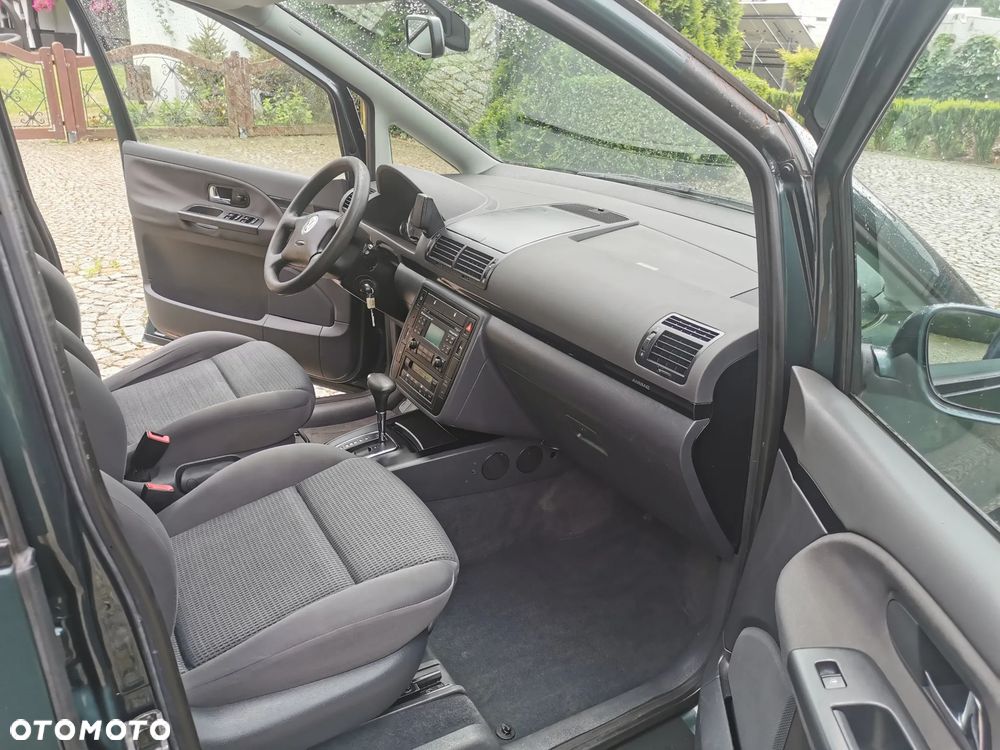 Volkswagen Sharan 2.8 V6 Automatik Highline - 9
