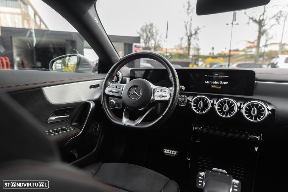 Mercedes-Benz CLA 250 7G-DCT AMG Line - 10