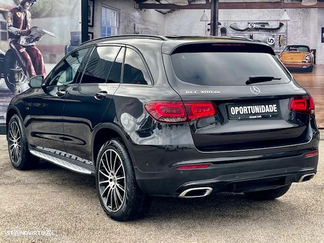 Mercedes-Benz GLC 300 de 4Matic - 11