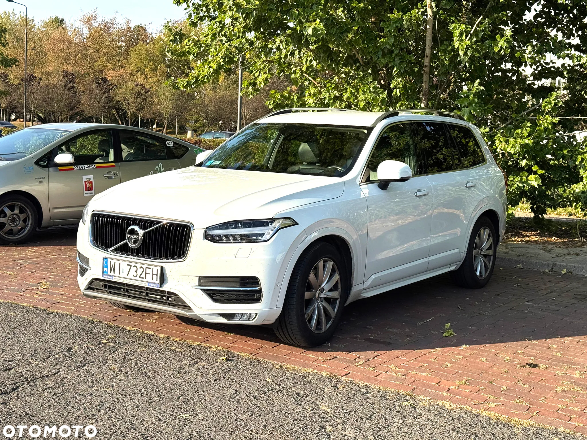 Volvo XC 90 D5 AWD Momentum - 2