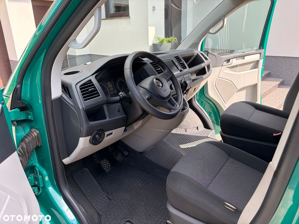 Volkswagen Transporter - 7