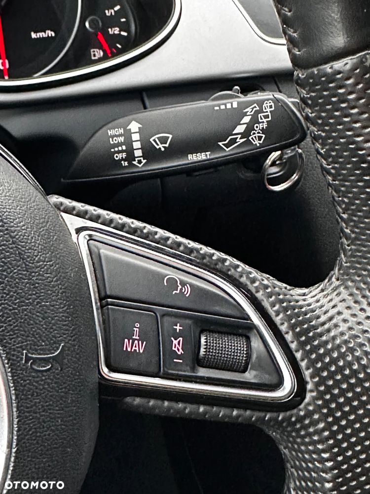 Audi A4 Avant 2.0 TDI DPF S line Sportpaket - 17