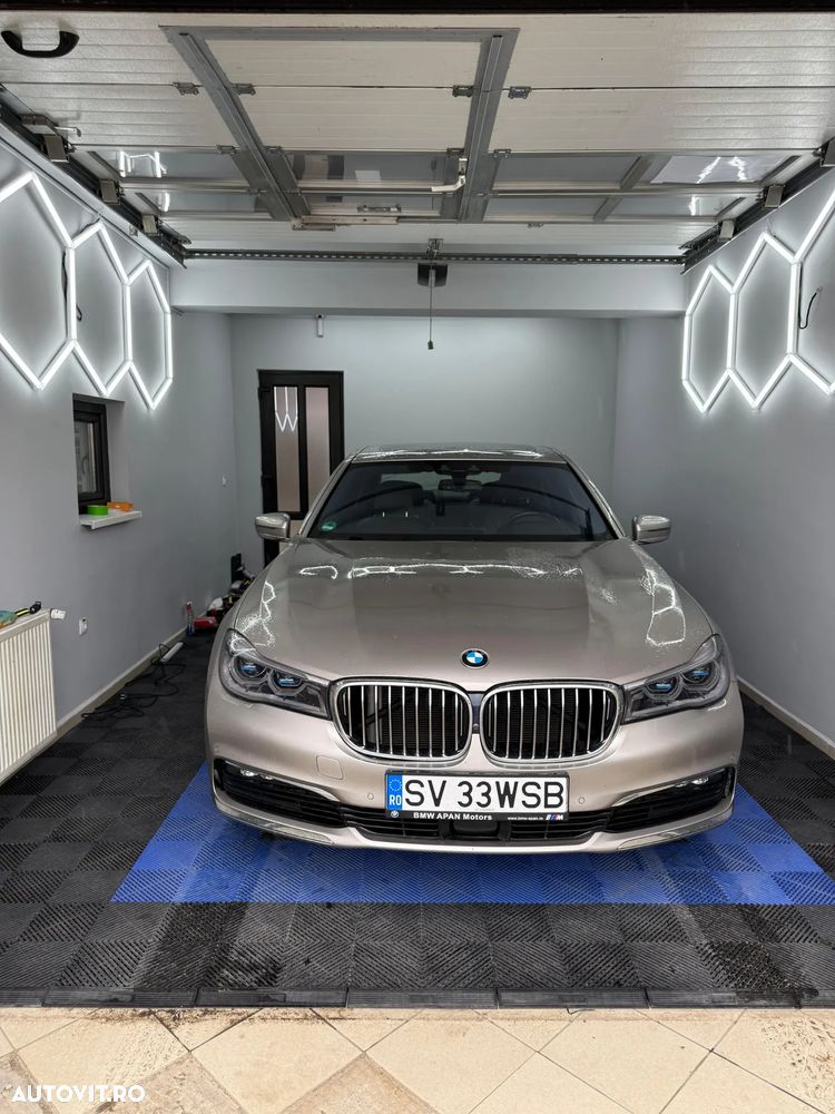 BMW Seria 7 - 1