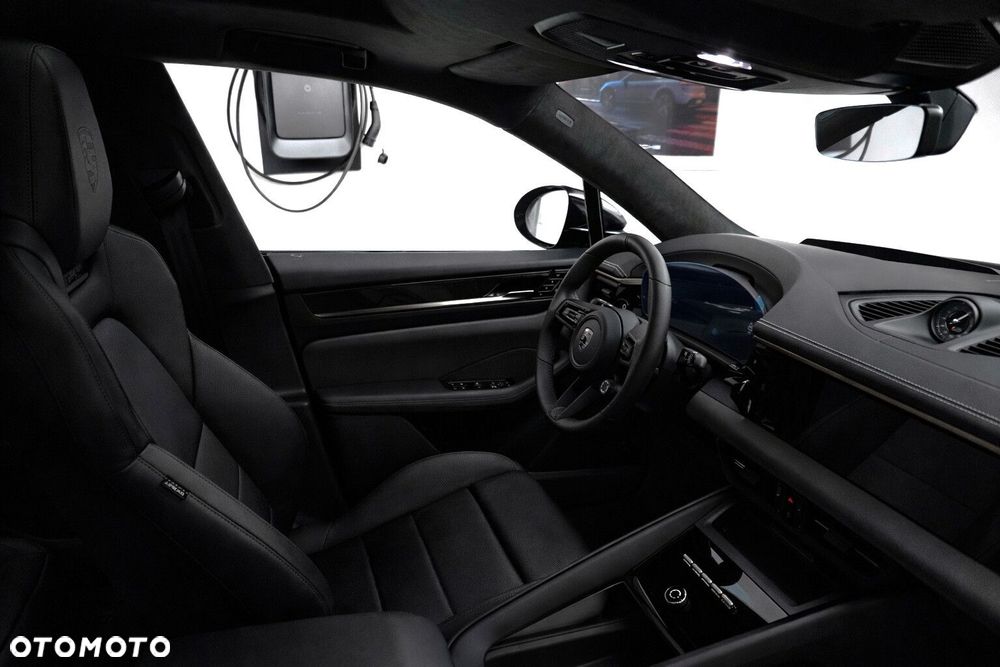 Porsche Macan - 14