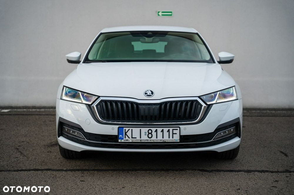 Skoda Octavia 2.0 TSI 4x4 Style DSG - 9