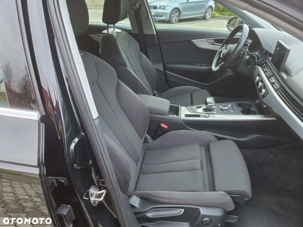 Audi A4 Avant 2.0 TDI Design S tronic - 11