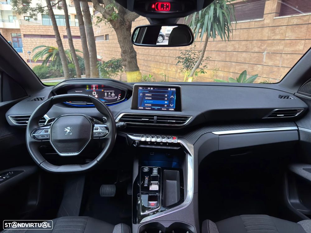 Peugeot 5008 1.5 BlueHDi Allure EAT8 - 23