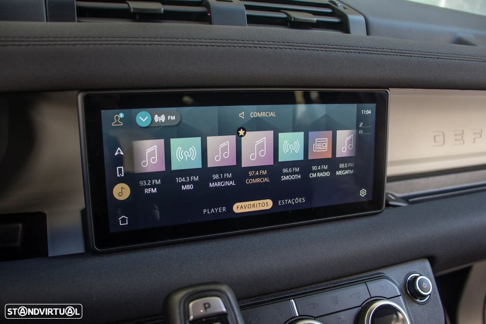 Land Rover Defender 2.0 D 110 AWD S - 20