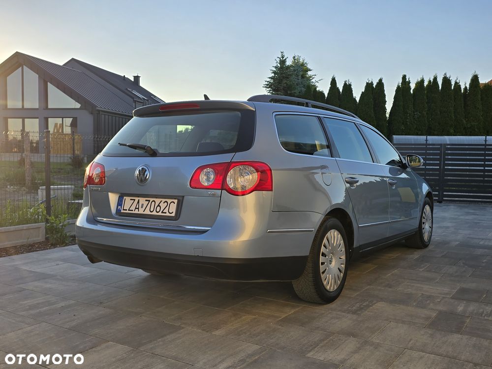 Volkswagen Passat 1.4 TSI DSG Comfortline - 2