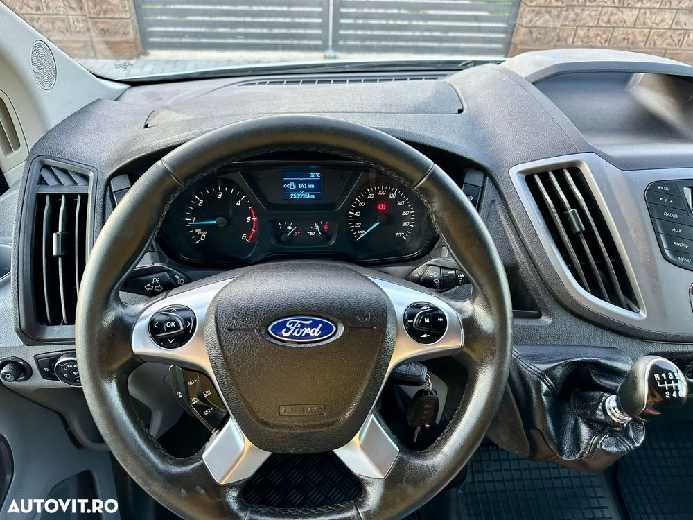 Ford Transit - 7