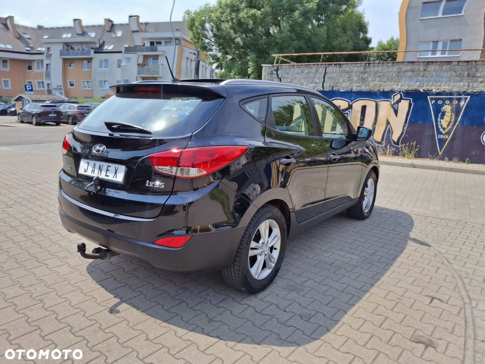 Hyundai ix35 1.6 2WD UEFA EURO 2012 Edition - 6