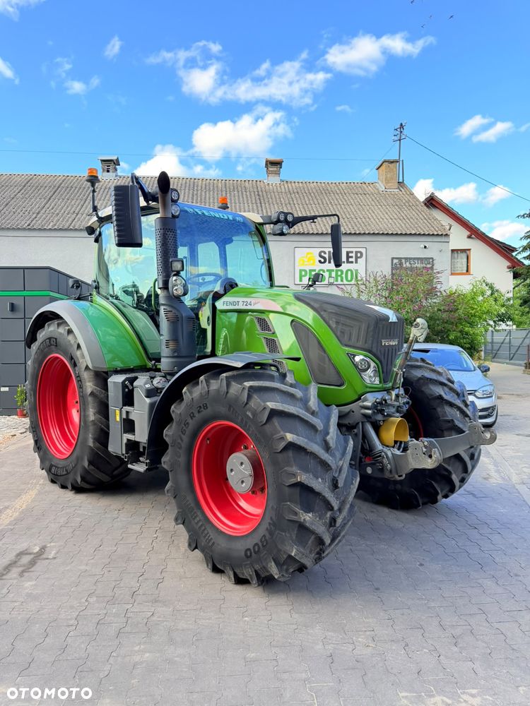 Fendt 724 Vario Profi Plus - 3