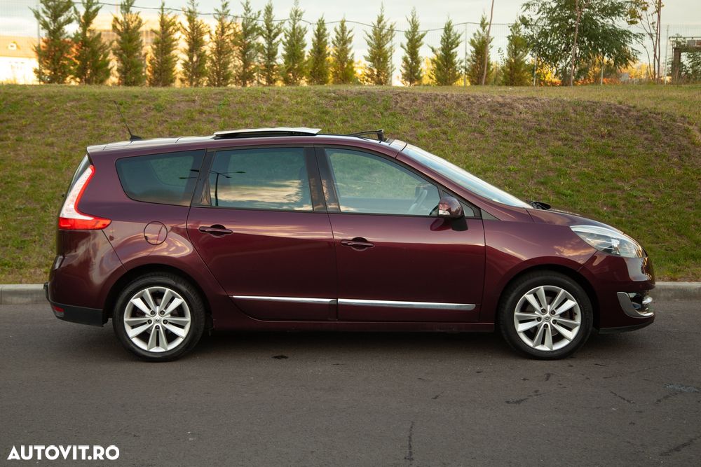 Renault Grand Scenic - 15