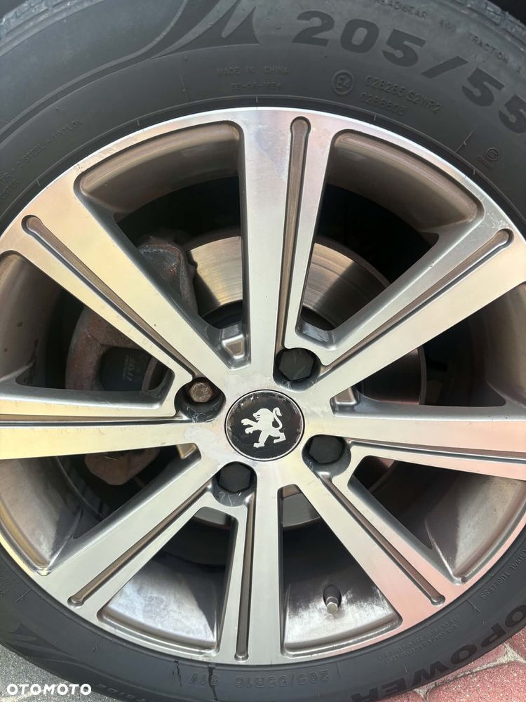 Peugeot 308 - 10